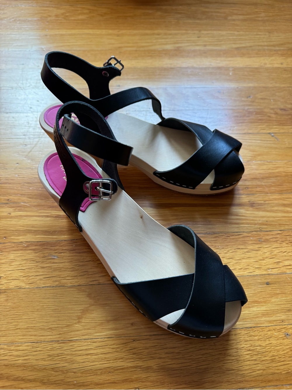Hasbeens Mina Black Strappy Wood Sandals EU 39 NWT